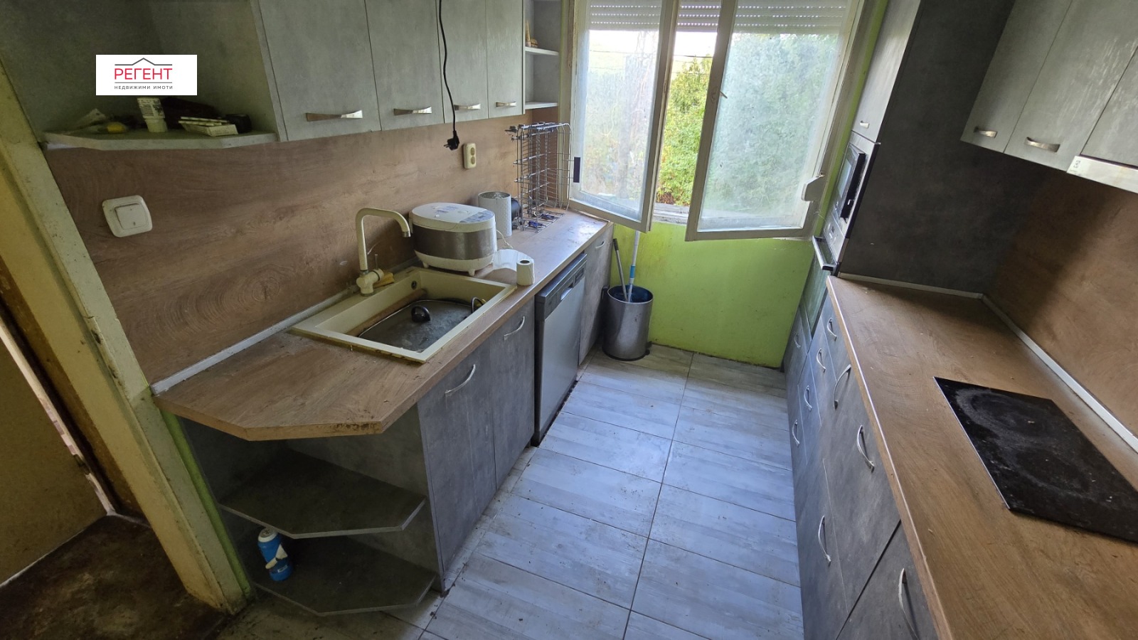 Продава КЪЩА, гр. Габрово, Бойката, снимка 2 - Къщи - 56113442
