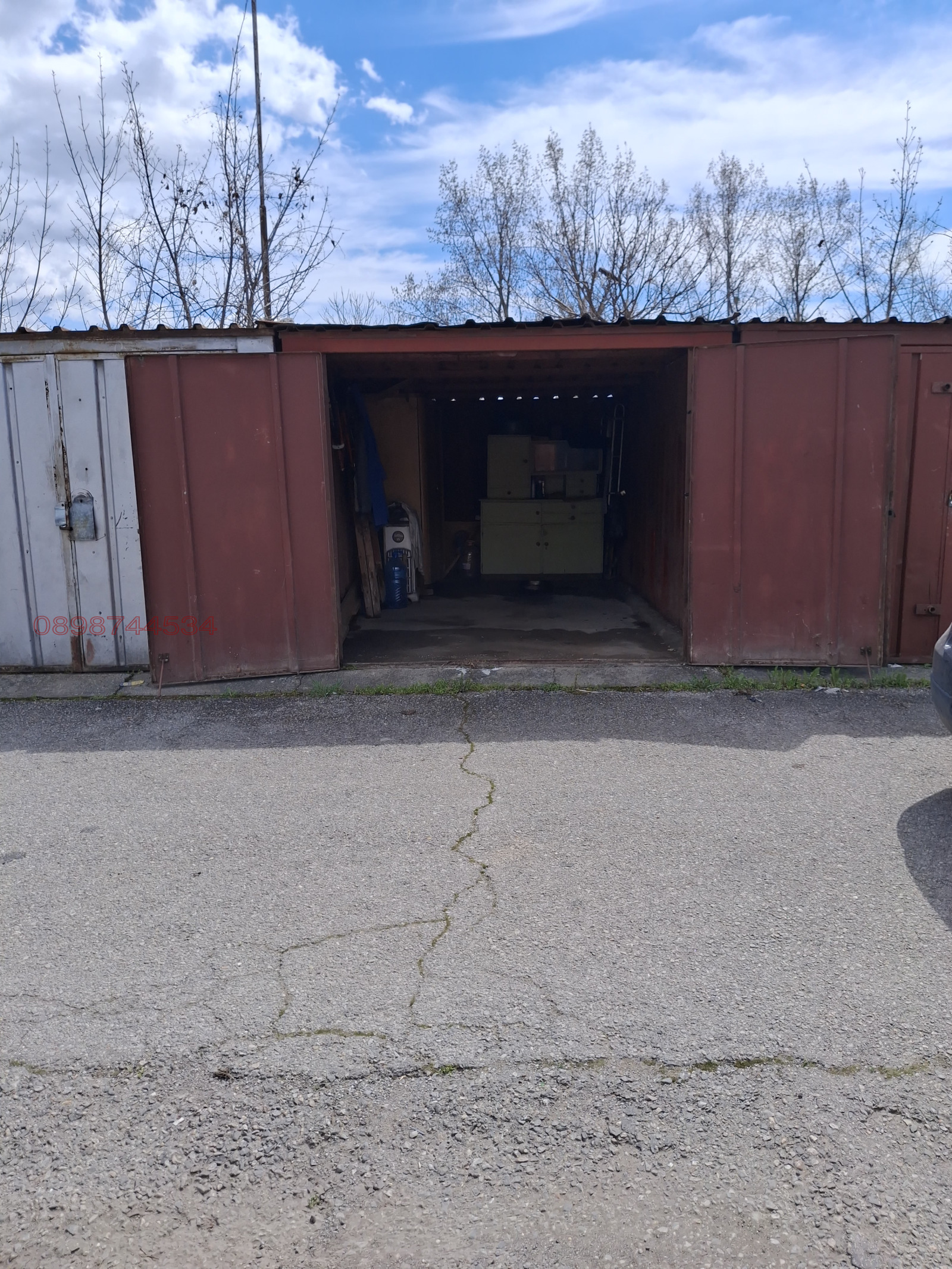 Продава ГАРАЖ, ПАРКОМЯСТО, гр. Търговище, Запад 2, снимка 8 - Гаражи и паркоместа - 54129199