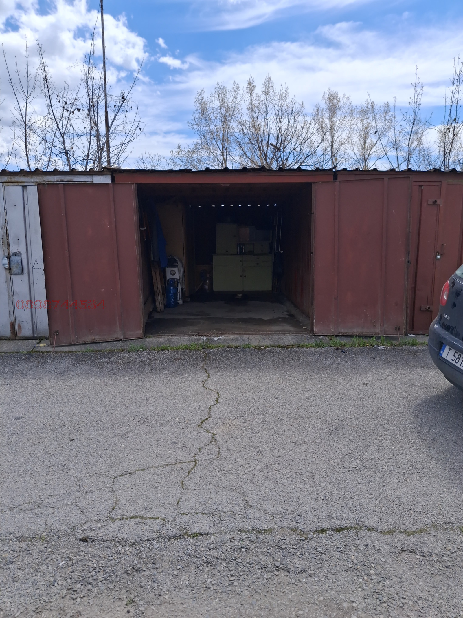 Продава ГАРАЖ, ПАРКОМЯСТО, гр. Търговище, Запад 2, снимка 9 - Гаражи и паркоместа - 54129199