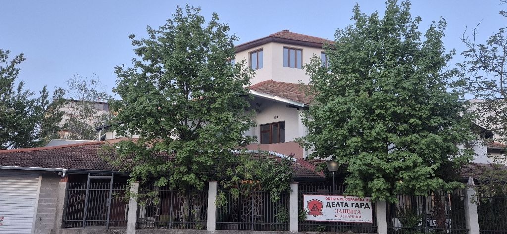 Продава БИЗНЕС ИМОТ, гр. Велико Търново, Бузлуджа, снимка 4 - Други - 54497381