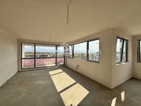 2 sovrum Karsjijaka, Plovdiv