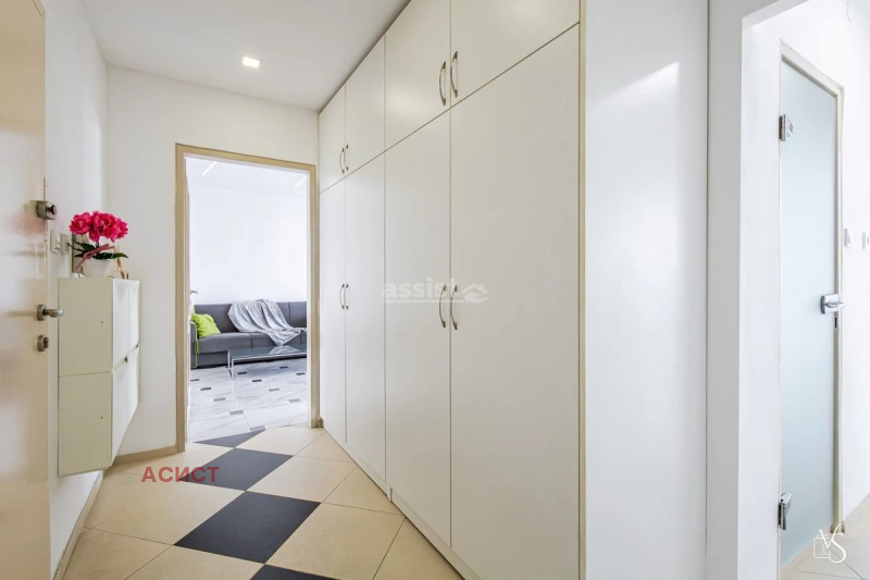 Na prodej  1 ložnice Sofia , Družba 1 , 47 m2 | 27539110 - obraz [13]
