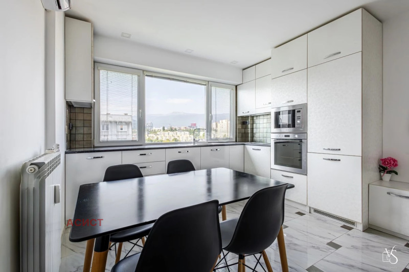 Na prodej  1 ložnice Sofia , Družba 1 , 47 m2 | 27539110 - obraz [2]