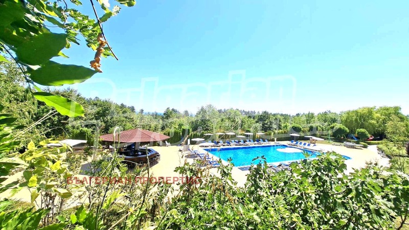 Продава  2-стаен област Бургас , гр. Обзор , 61 кв.м | 54472850