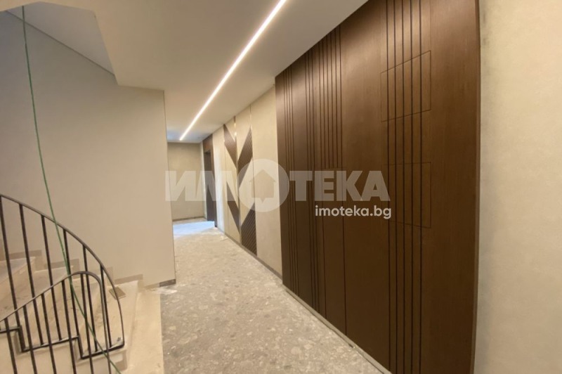 Eladó  2 hálószobás Sofia , Dragalevci , 113 négyzetméter | 32588188