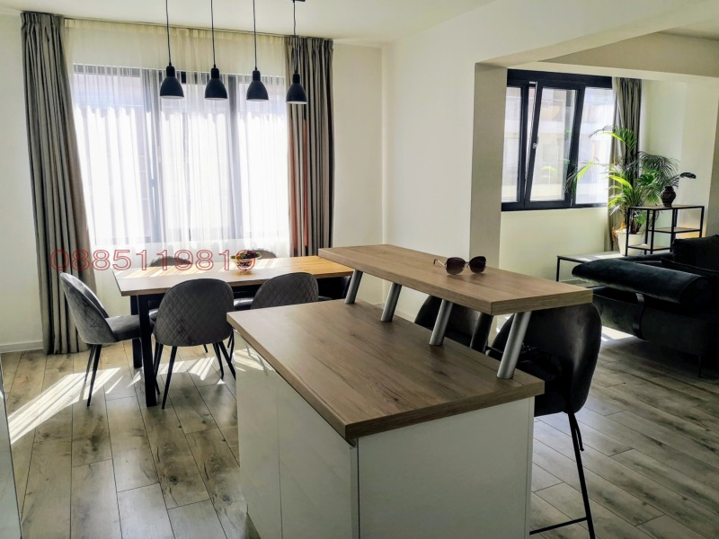 À venda  Mais de 3 quartos Plovdiv , Kamenica 1 , 130 m² | 49013534