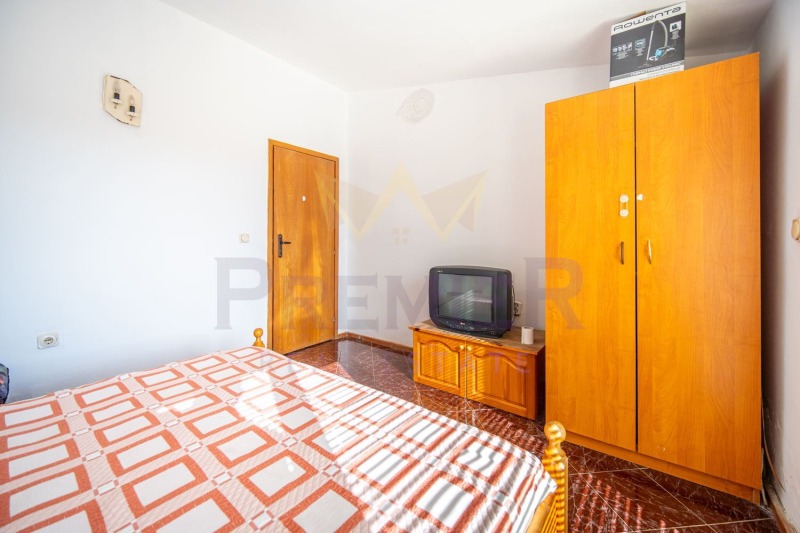 Продава МНОГОСТАЕН, гр. Балчик, област Добрич, снимка 7 - Апартаменти - 52414754