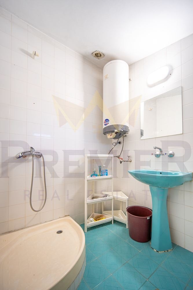 Продава МНОГОСТАЕН, гр. Балчик, област Добрич, снимка 12 - Апартаменти - 52414754