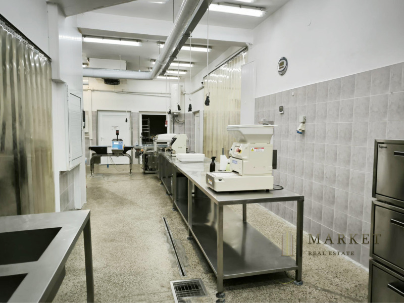 Til salg  Industribygning Plovdiv , Industrialna zona - Sever , 576 kvm | 21789296