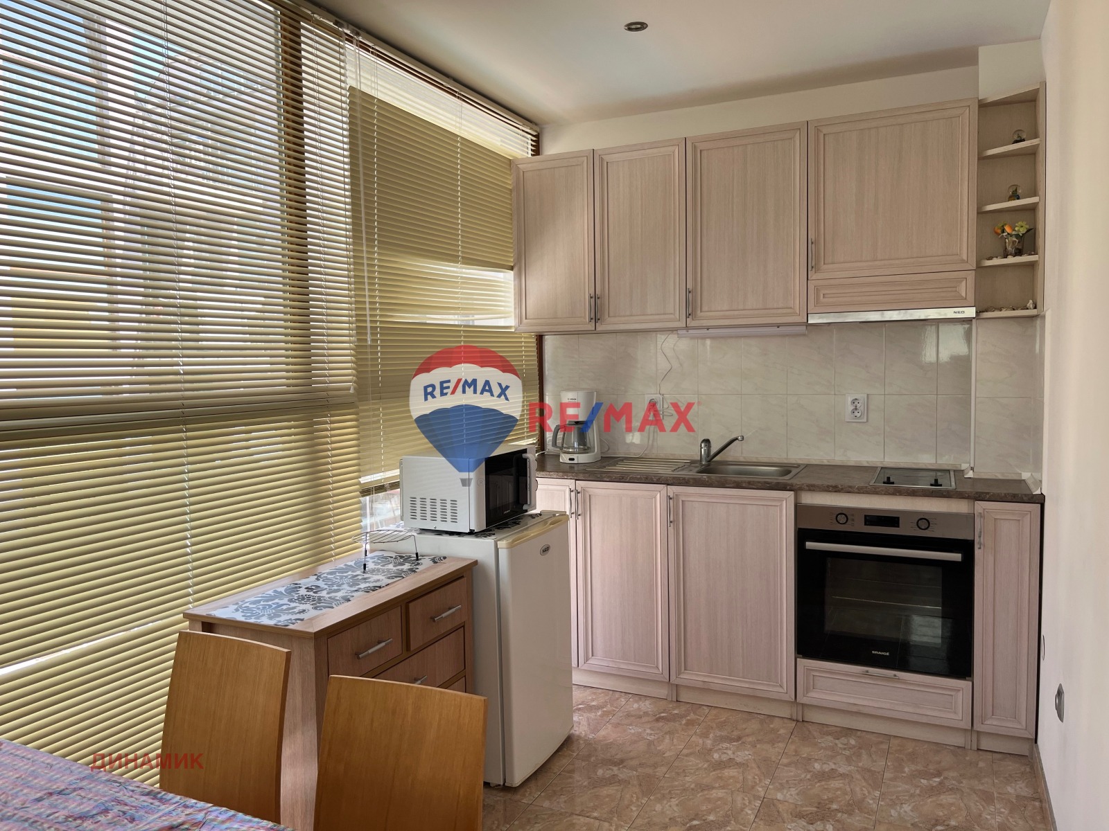 Продава 3-СТАЕН, гр. Свети Влас, област Бургас, снимка 2 - Апартаменти - 51918795