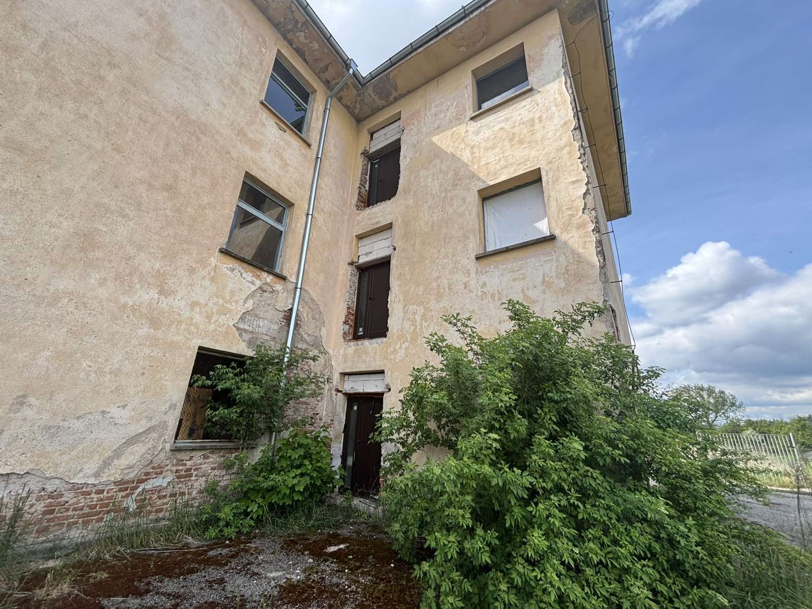 Продава ПРОМ. ПОМЕЩЕНИЕ, с. Стефаново, област Перник, снимка 13 - Производствени сгради - 53858735