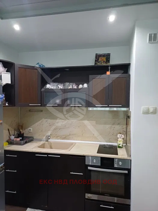 Продава ЕТАЖ ОТ КЪЩА, гр. Асеновград, област Пловдив, снимка 5 - Етаж от къща - 54052567