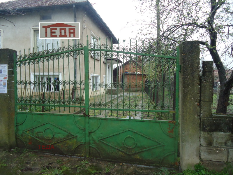 Продава  Къща област Враца , с. Малорад , 130 кв.м | 60473036 - изображение [2]