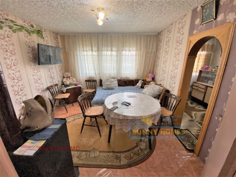 Продава  Къща област Велико Търново , гр. Стражица , 200 кв.м | 11648158 - изображение [2]