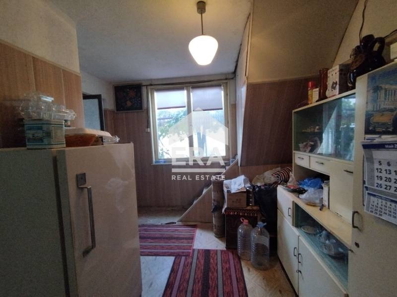 Продава КЪЩА, с. Малък извор, област Хасково, снимка 4 - Къщи - 52607114