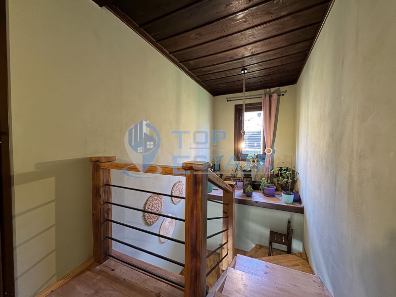 Продава КЪЩА, гр. Елена, област Велико Търново, снимка 13 - Къщи - 53523879