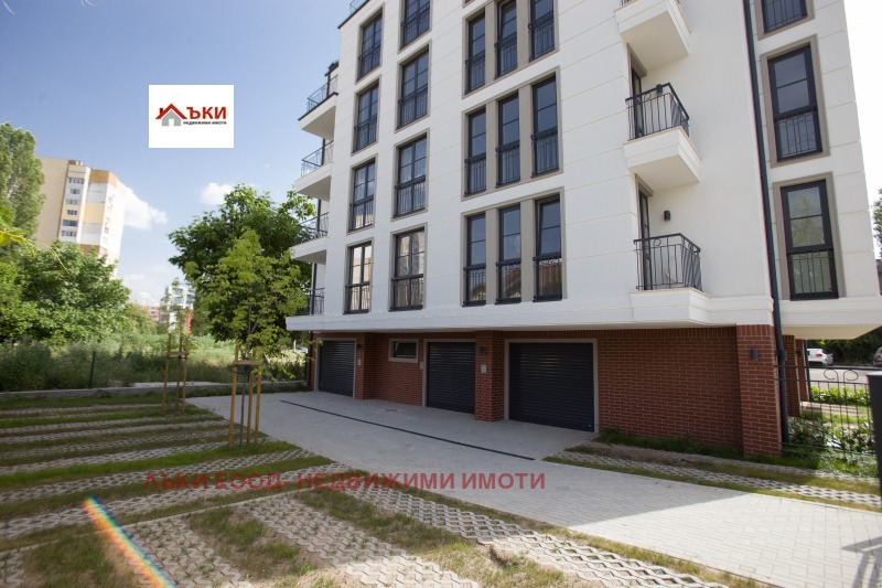 Till salu  Гараж, Паркомясто Sofia , Nadejda 4 , 14 kvm | 79172689