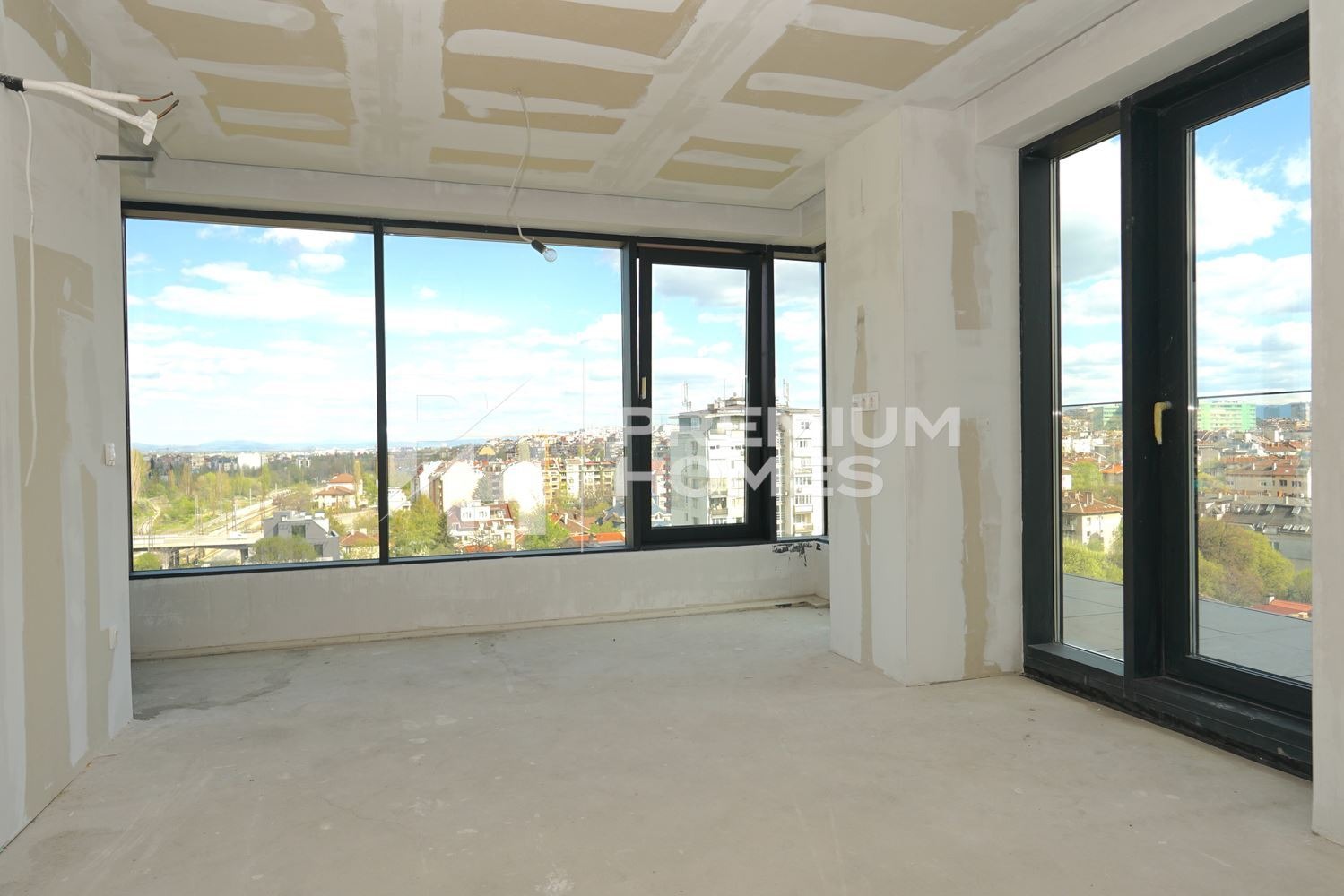 Продава 3-СТАЕН, гр. София, Оборище