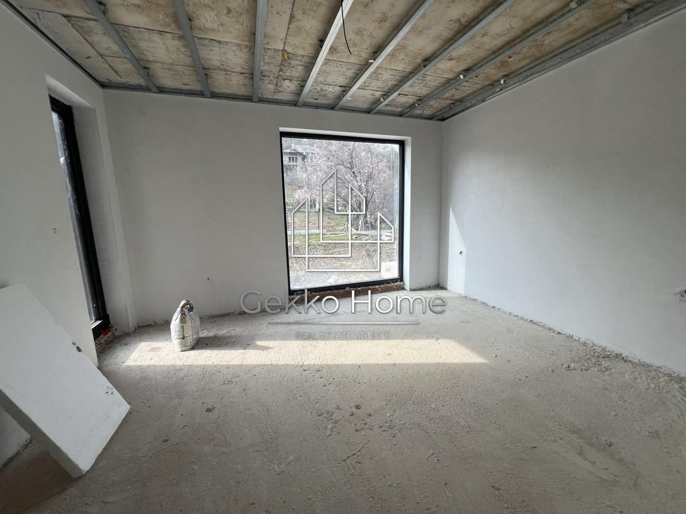 Продава КЪЩА, гр. Варна, м-т Манастирски рид, снимка 7 - Къщи - 53908611