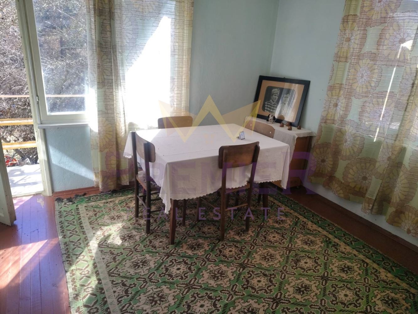 Продава КЪЩА, с. Лешниковци, област Перник, снимка 5 - Къщи - 55009173