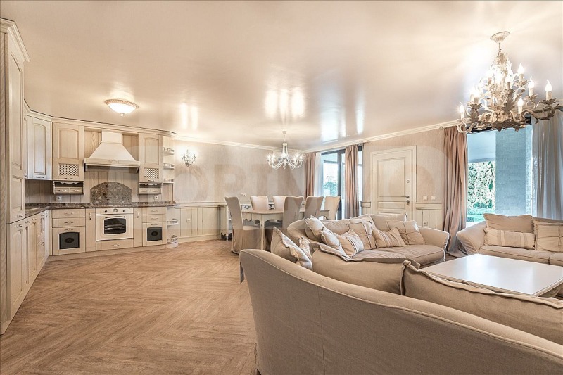 Продава 3-СТАЕН в град Варна, м-т Евксиноград - 180 кв.м / 390 000 € » 762 773.70 лв., ТОПИММО