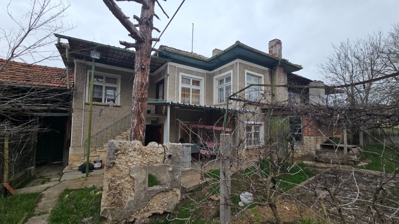 Продава КЪЩА в област Русе, гр. Сеново - 64 кв.м / 25 564.59 € » 50 000 лв., РОС -НЕДВИЖИМИ ИМОТИ