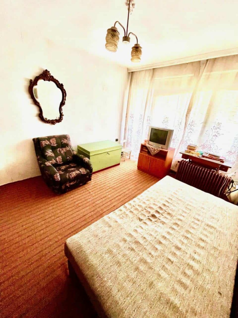 Продава  2-стаен град Плевен , Сторгозия , 63 кв.м | 36611023 - изображение [4]
