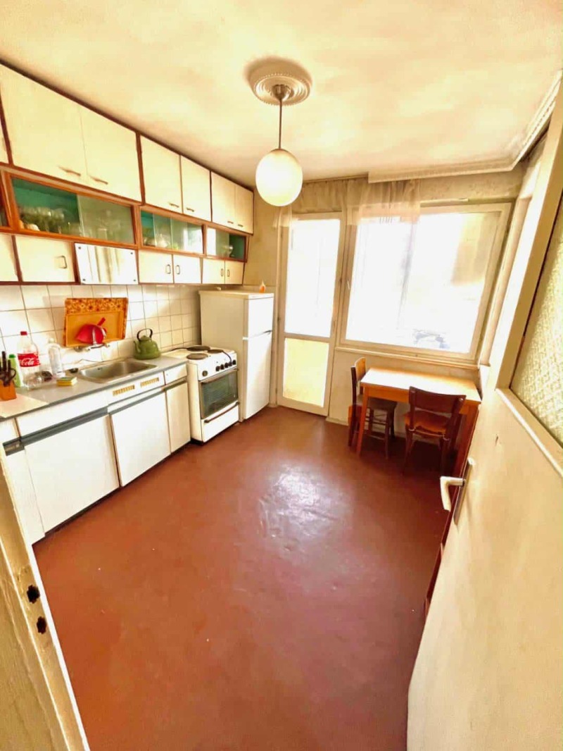 Продава  2-стаен град Плевен , Сторгозия , 63 кв.м | 36611023 - изображение [5]