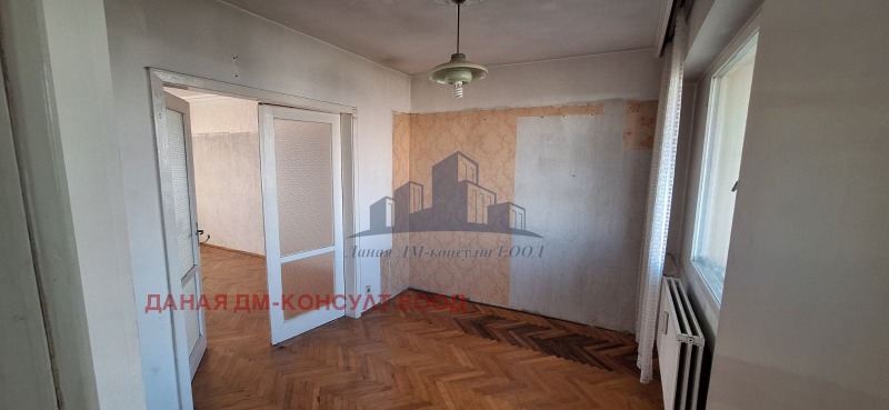 Продава МНОГОСТАЕН, гр. Шумен, Добруджански, снимка 6 - Aпартаменти - 47515029