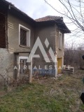Продава КЪЩА, с. Бохот, област Плевен, снимка 2