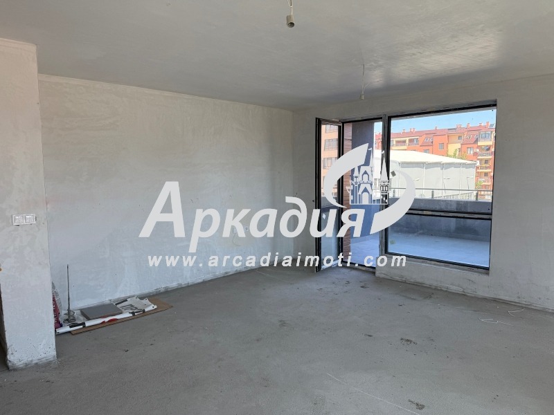 Προς πώληση  1 υπνοδωμάτιο Πλοβδηβ , Οστρομηλα , 100 τ.μ | 97401223 - εικόνα [2]