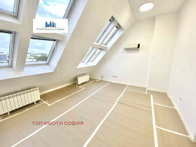 Продава  2-стаен град София , Център , 94 кв.м | 76001328 - изображение [8]