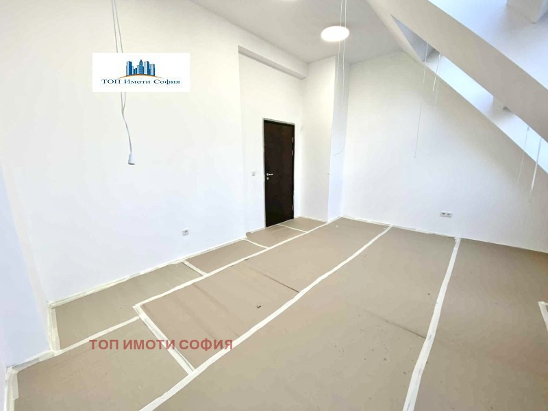 Продава  2-стаен град София , Център , 94 кв.м | 76001328 - изображение [9]