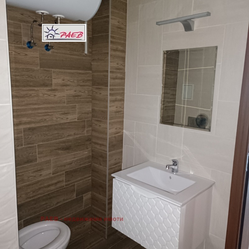 Продаја  2 спаваће собе Русе , Родина 1 , 144 м2 | 45023583 - слика [11]