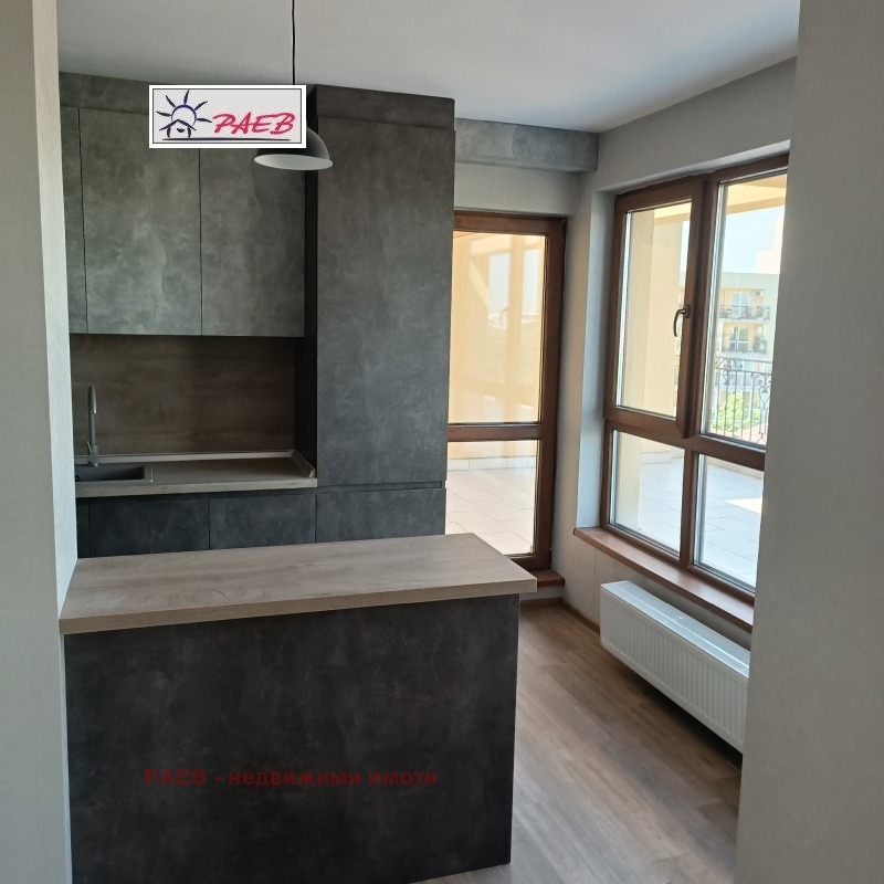 Продаја  2 спаваће собе Русе , Родина 1 , 144 м2 | 45023583 - слика [2]