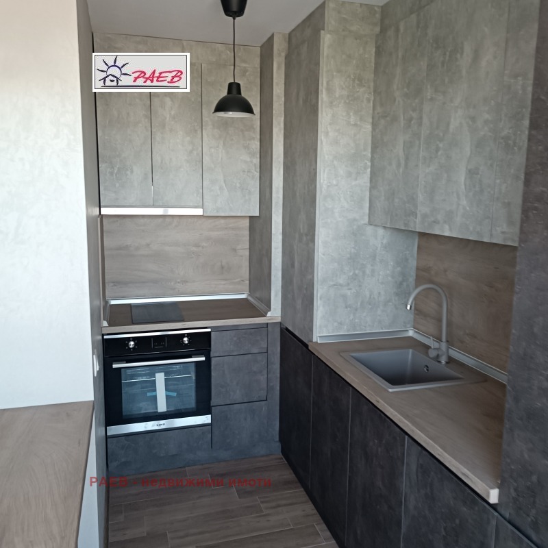 Продаја  2 спаваће собе Русе , Родина 1 , 144 м2 | 45023583