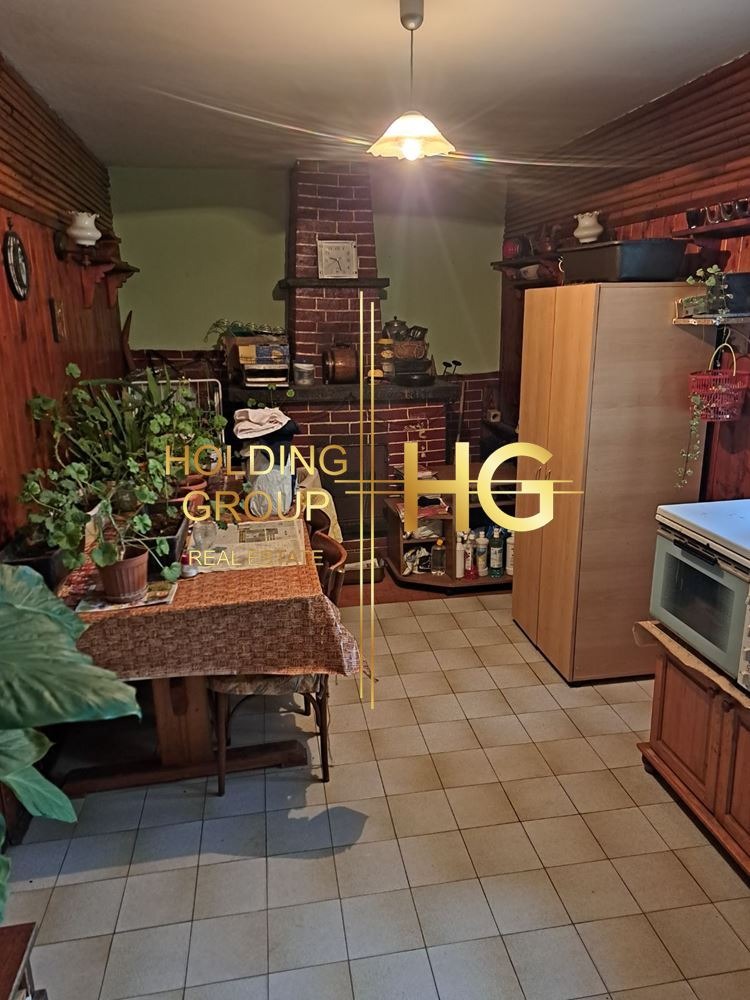 Продава КЪЩА, гр. Варна, с. Константиново, снимка 3 - Къщи - 49388406