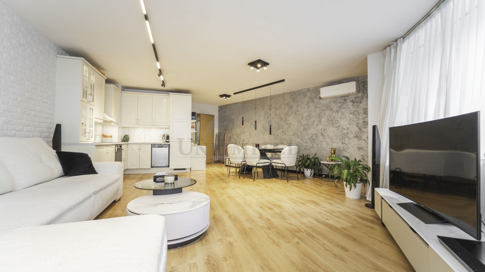 Продава 2-СТАЕН, гр. София, Витоша, снимка 2 - Апартаменти - 55183455