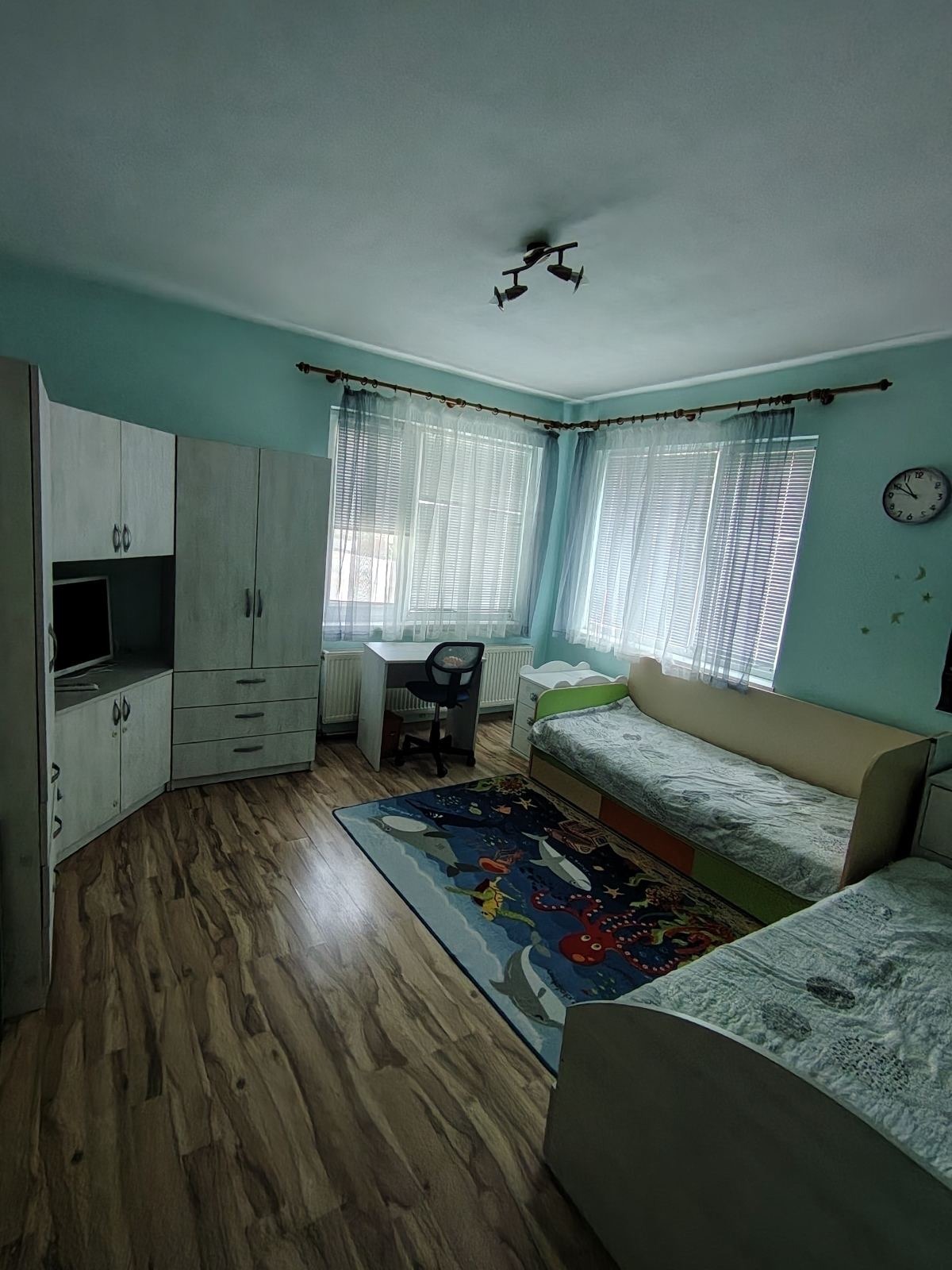 Продава ЕТАЖ ОТ КЪЩА, гр. Добрич, Център, снимка 5 - Етаж от къща - 55448953