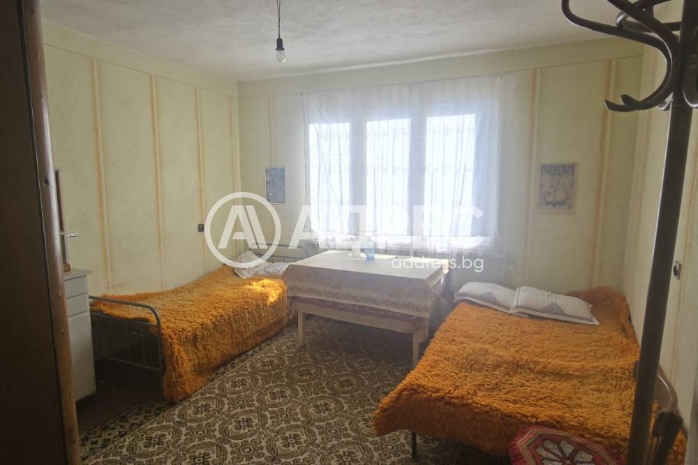 Продава КЪЩА, с. Гърло, област Перник, снимка 3 - Къщи - 54517108