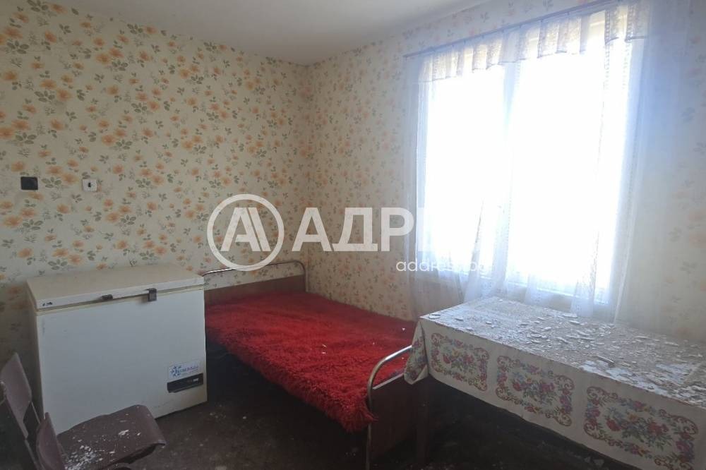 Продава КЪЩА, с. Гърло, област Перник, снимка 4 - Къщи - 54517108