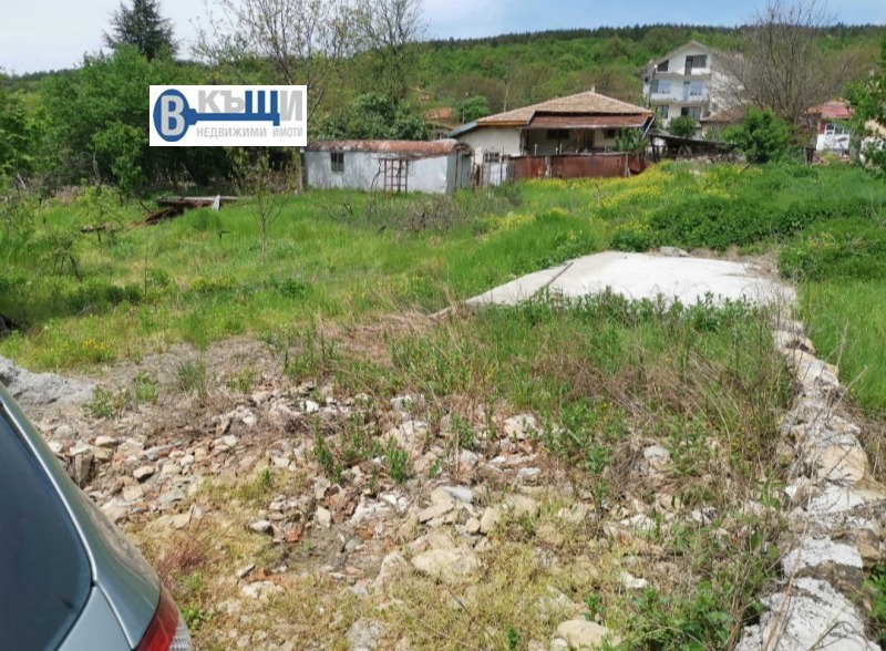 Продава ПАРЦЕЛ в област Велико Търново, с. Шереметя - 735 кв.м / 38 000 € » 74 321.54 лв., ВКЪЩИ