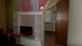 1 chambre Borovo, Sofia 1