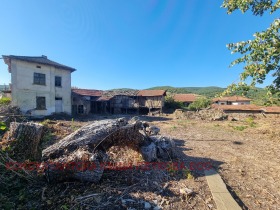 Huis Ablanitsa, regio Lovetsj 1