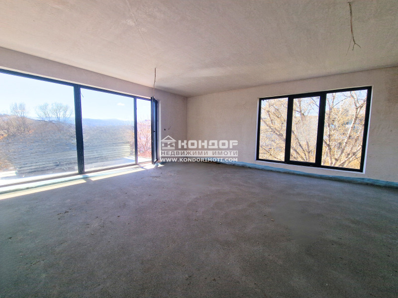 Eladó  2 hálószobás Plovdiv , Trakija , 116 négyzetméter | 11679648