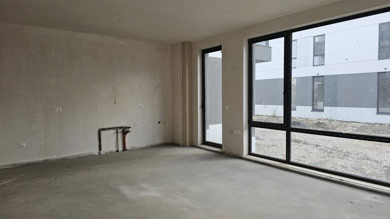 Продава 3-СТАЕН, гр. Пловдив, Остромила, снимка 2 - Апартаменти - 52751668