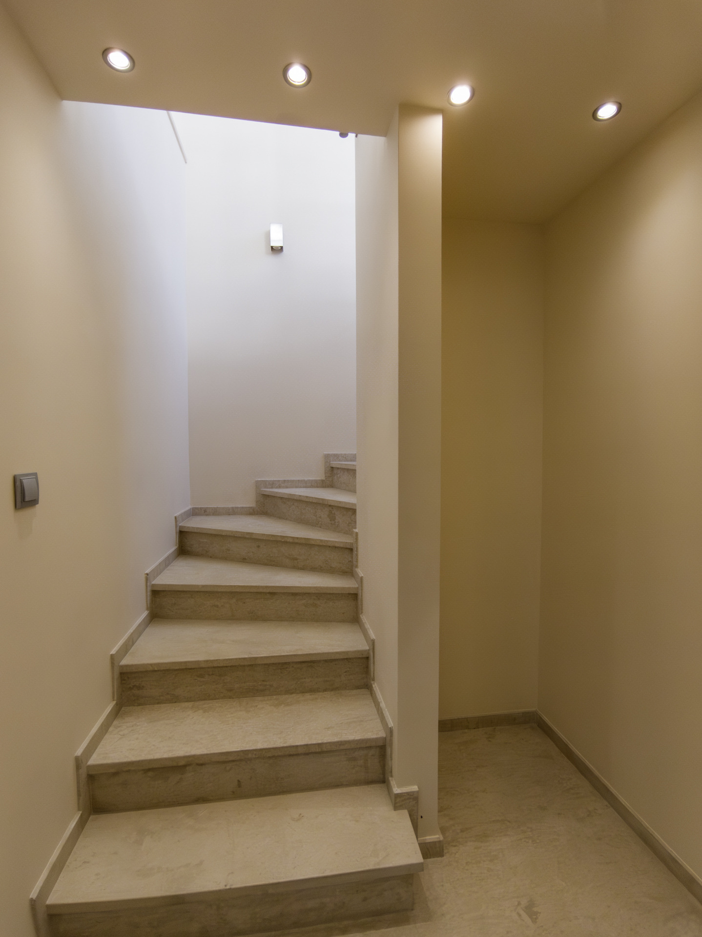 Продава КЪЩА, гр. София, Павлово, снимка 6 - Къщи - 55268838