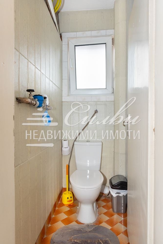 Продава 4-СТАЕН, гр. Шумен, Куршун чешма, снимка 9 - Апартаменти - 52635696