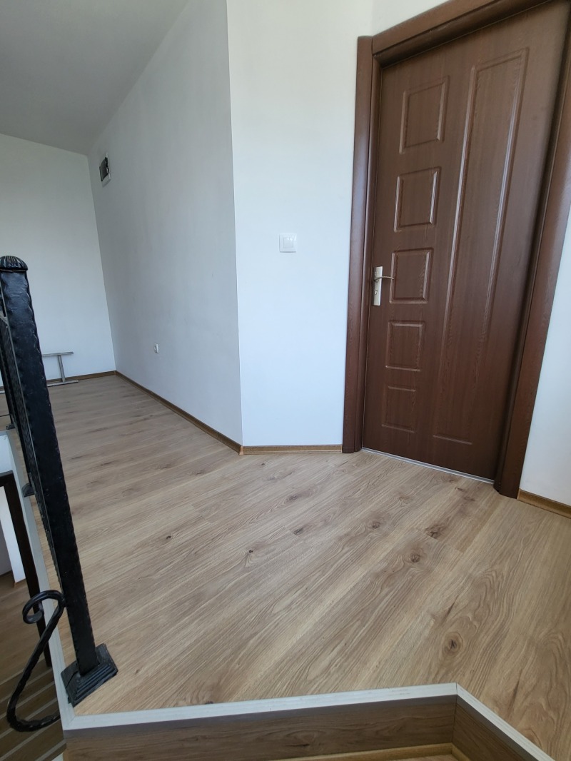 Te koop  Maisonnette Sofia , Ljulin 9 , 246 m² | 32676828 - afbeelding [8]