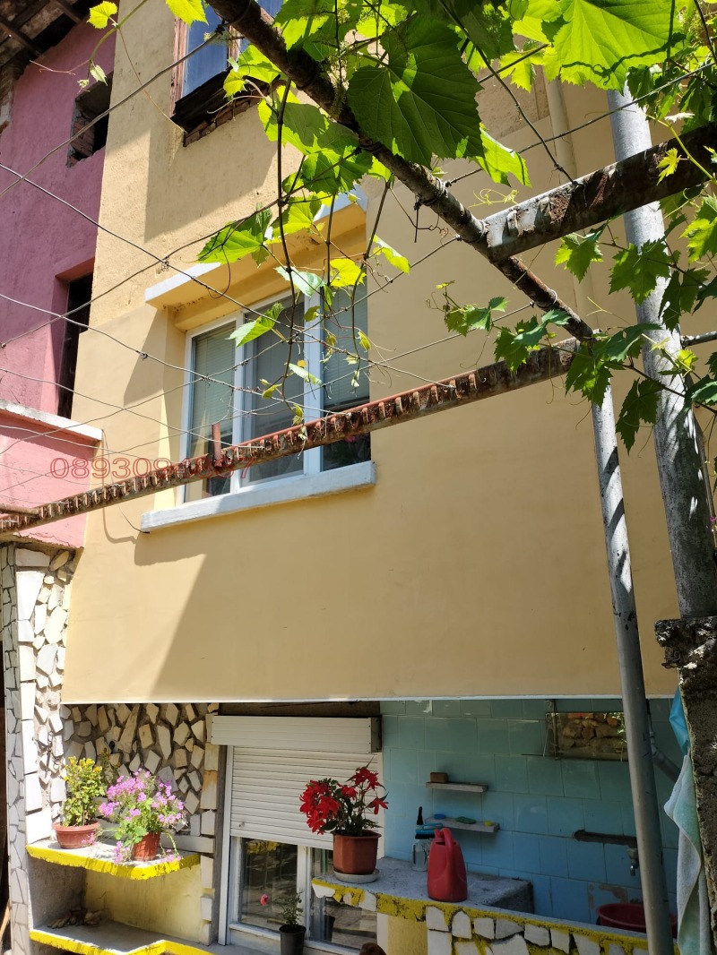 Продава КЪЩА, гр. Панагюрище, област Пазарджик, снимка 8 - Къщи - 52779661